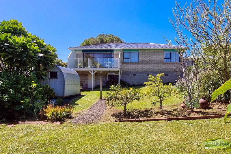 2/3 Kowhai Street, Helensville, Auckland - Carousel 1