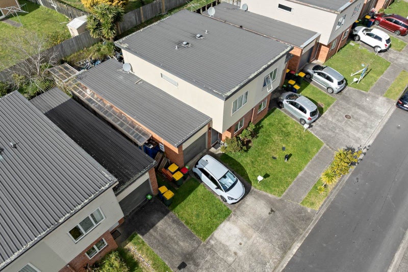 8 Brashier Circle, Sunnyvale, Auckland - Carousel 2