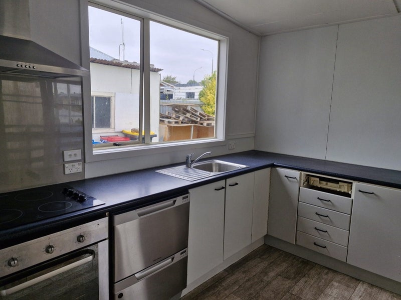 28 Grey Road, Timaru - Carousel 2