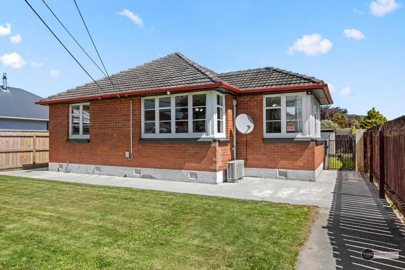 32 Cottle Street, Avalon, Lower Hutt - Carousel 1