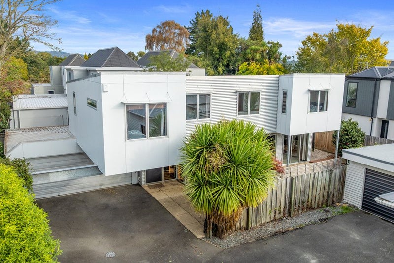 17A Brockworth Place, Riccarton, Christchurch - Carousel 1