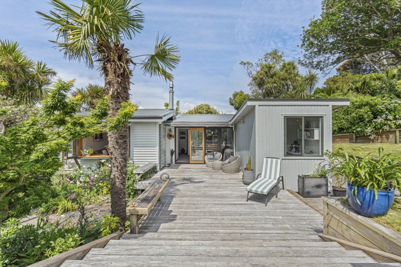 3H Wallace Place, Westown, New Plymouth - Carousel 2
