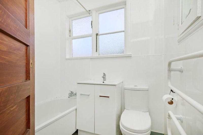 12 Pilcher Crescent, Naenae, Lower Hutt - Carousel 8