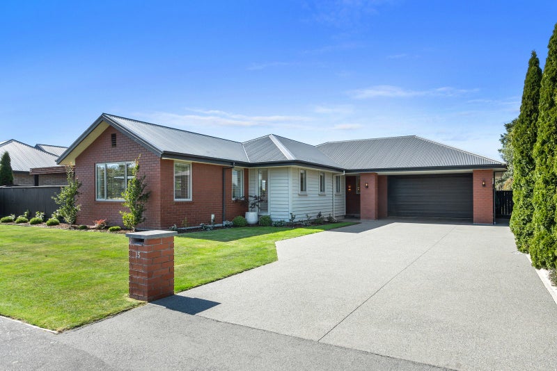 15 Melville Crescent, Rolleston, Rolleston - Carousel 1