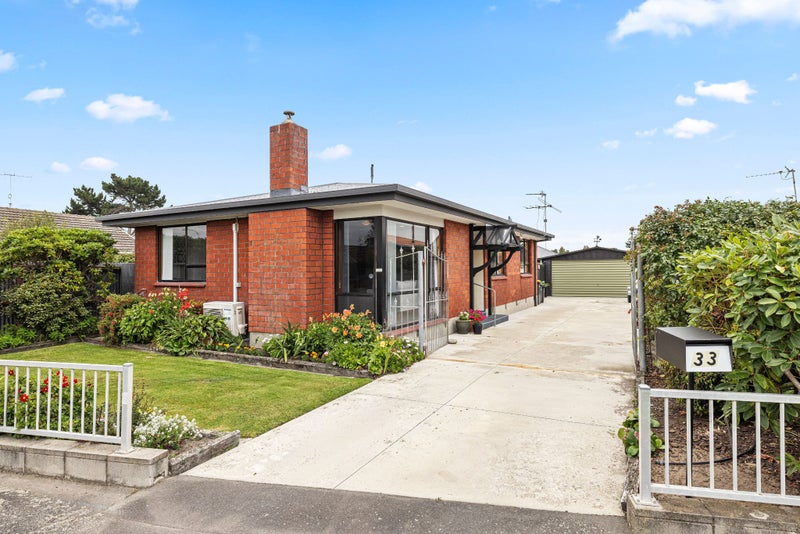 33 Woodgrove Avenue, North New Brighton, Christchurch - Carousel 1