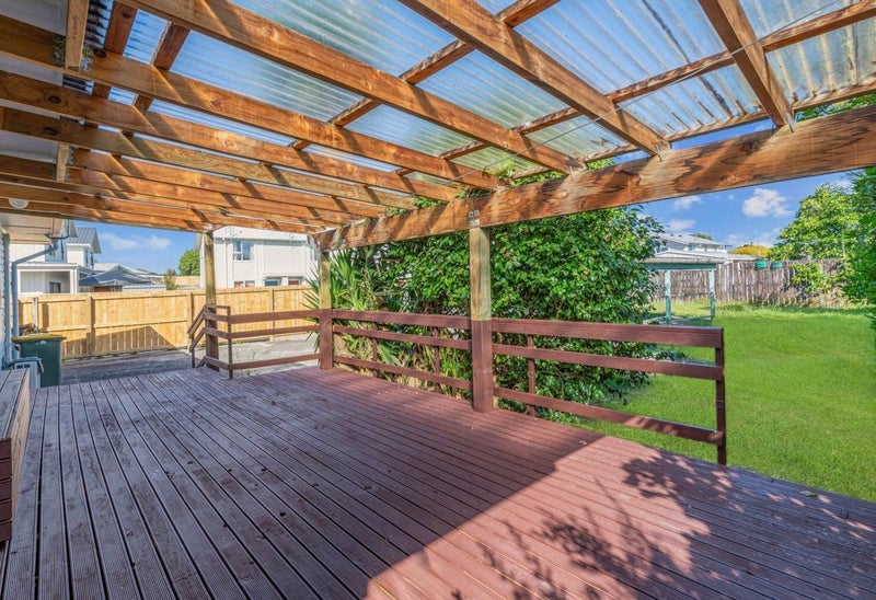 14 Tairere Crescent, Rosehill, Papakura - Carousel 2