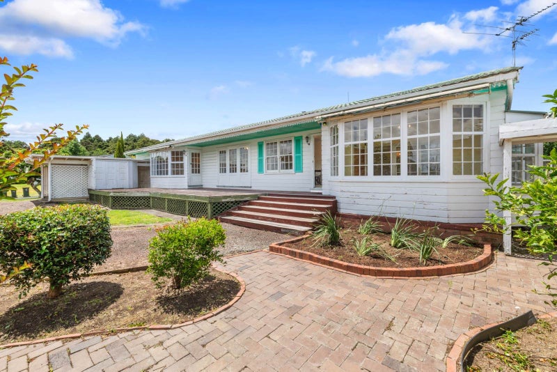 3 Patricia Place, Hillpark, Auckland - Carousel 2