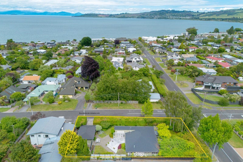 27 Huia Street, Taupo - Carousel 1