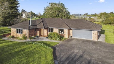 8 Courthouse Lane, Waimate North, Kaikohe - Carousel 1