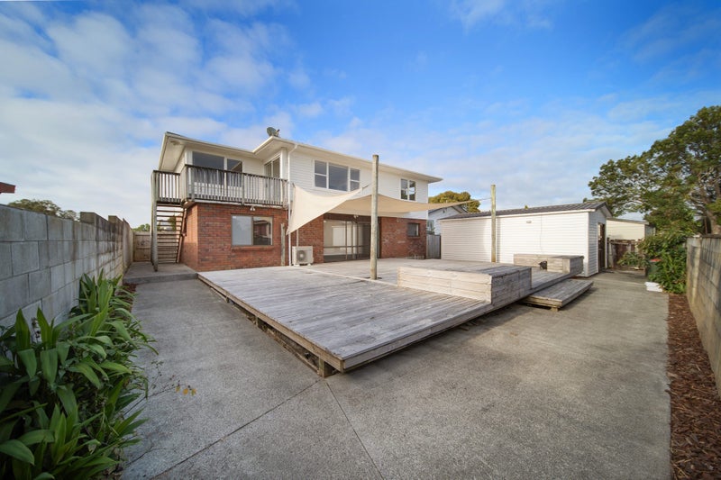 12 Ronald Place, Manurewa, Auckland - Carousel 1