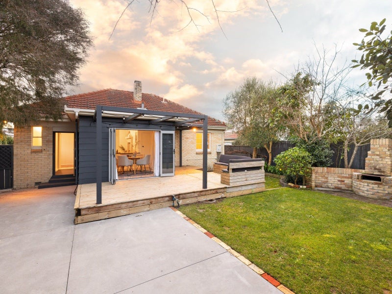 56A Nixon Street, Hamilton East, Hamilton - Carousel 2