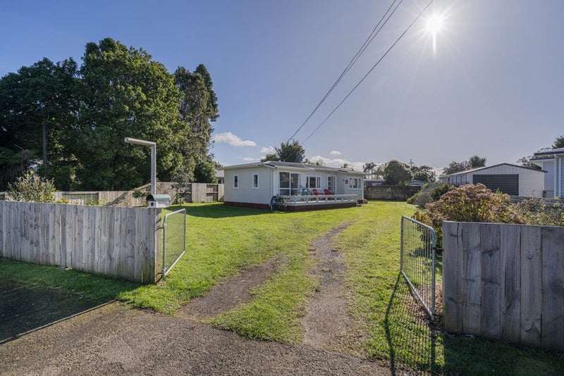 5 South Highway East, Whitianga - Carousel 22