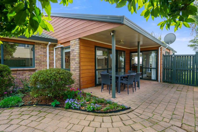 24 Taylor Street, Cambridge, Cambridge - Carousel 1