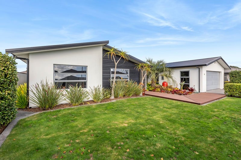 4 Wentworth Lane, Waiwhakaiho, New Plymouth - Carousel 2