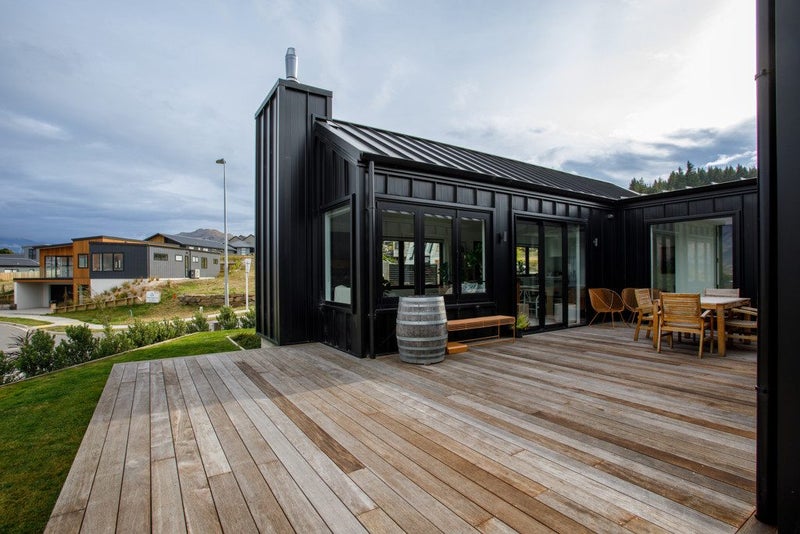 2 Fenton Avenue, Wanaka - Carousel 2