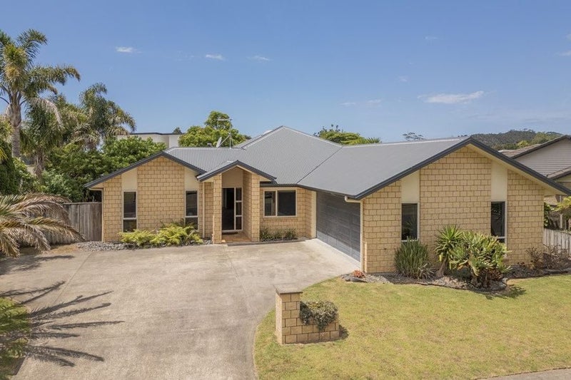 16 Apotu Park Lane, Kauri - Carousel 1