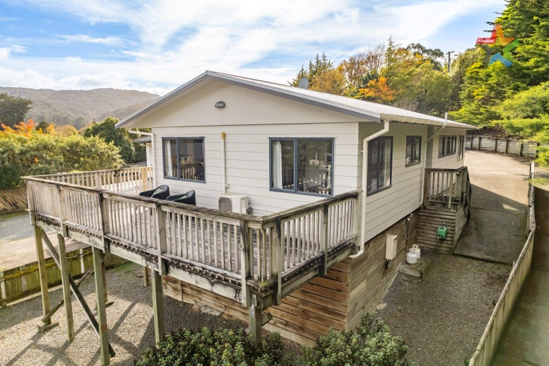 30 Plateau Road, Te Marua, Upper Hutt - Carousel 2