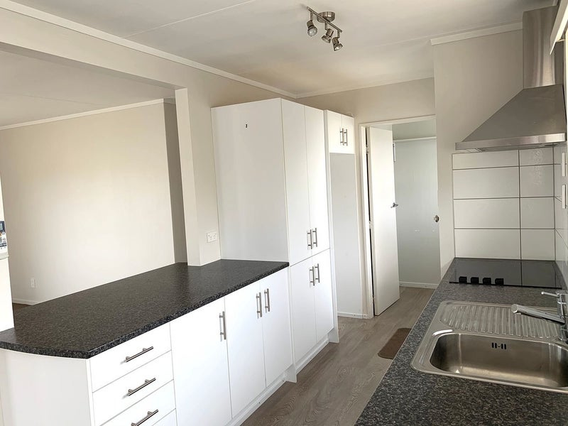 47A Walton Road, Paraparaumu Beach, Paraparaumu - Carousel 2