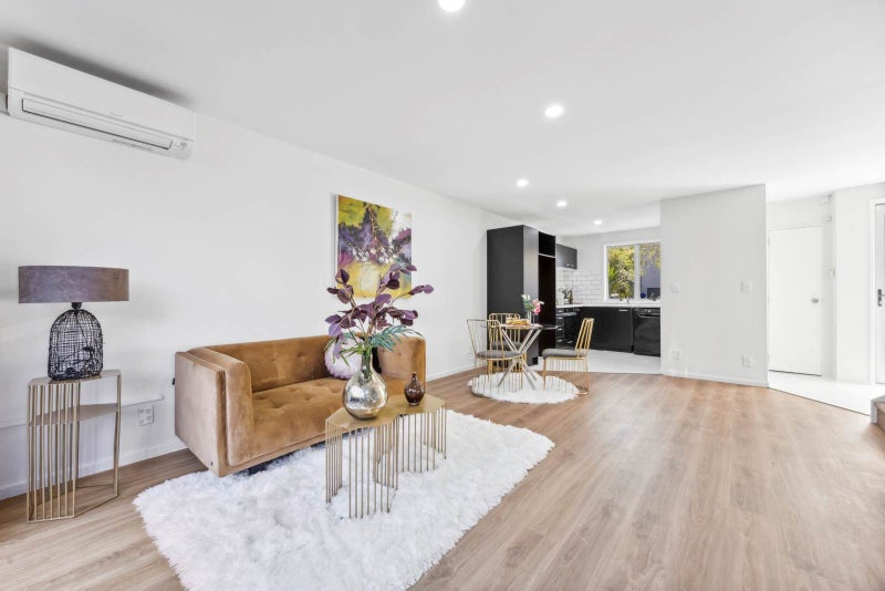 67 Albionvale Road, Glen Eden, Auckland - Carousel 1