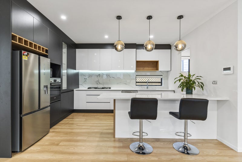 16 Puruatanga Drive, Flat Bush, Auckland - Carousel 2