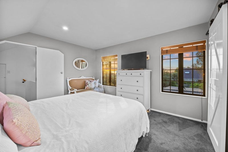 24A Fir Street, Waterview, Auckland - Carousel 2