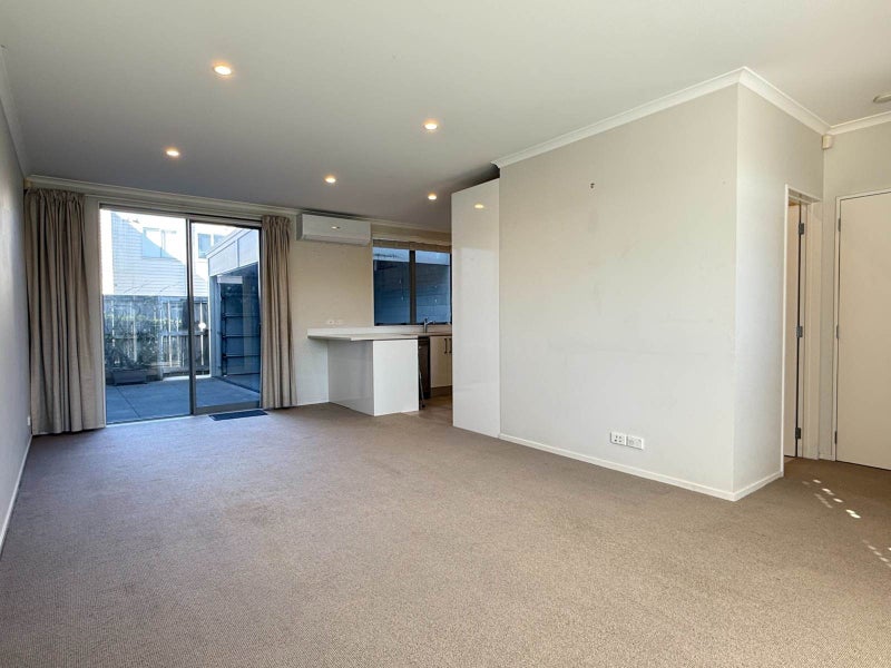 6A Vialou Lane, Stonefields, Auckland - Carousel 2
