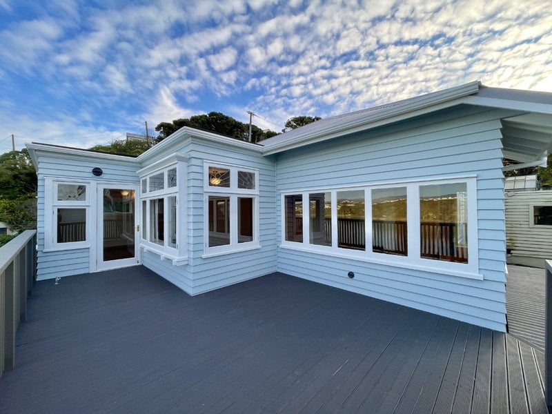 110 Te Anau Road, Hataitai, Wellington, Wellington - Carousel 1
