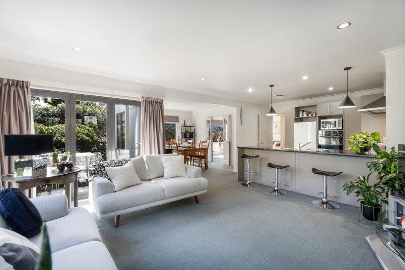 3B Hawtrey Terrace, Johnsonville, Wellington - Carousel 2