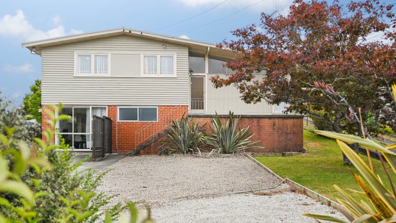 22 Prisk Street, Melville, Hamilton - Carousel 1