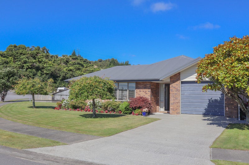 9 Ridgeway Drive, Greymouth, Greymouth - Carousel 2