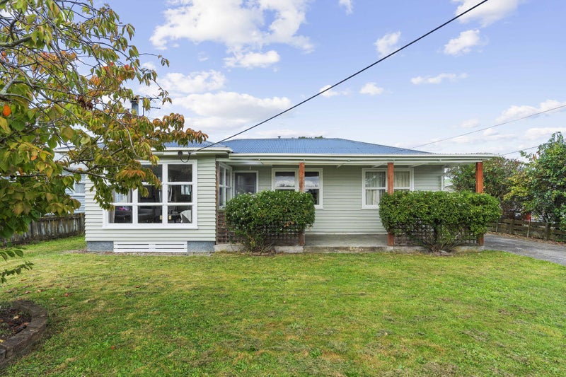 18 Iorns Street, Masterton - Carousel 1