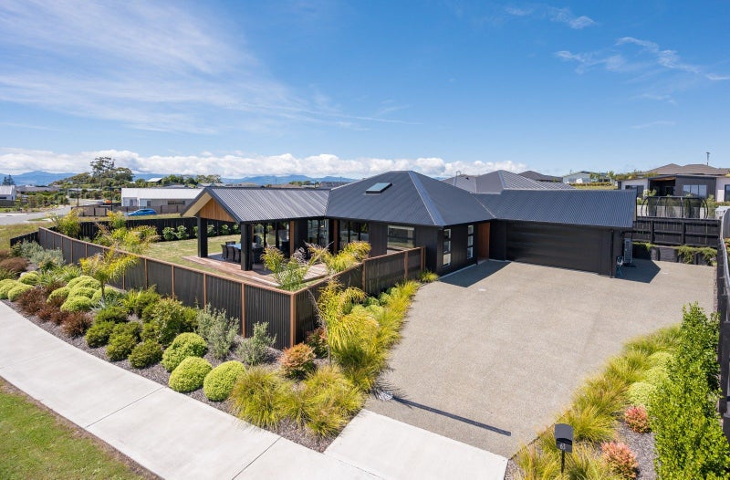 63 Les Wakefield Road, Mapua - Carousel 2