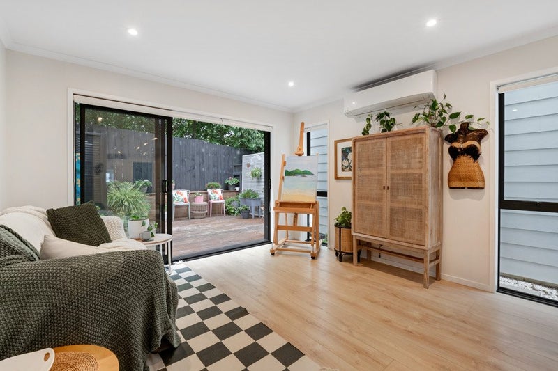 12 Mata Lane, Stanmore Bay, Whangaparāoa - Carousel 2