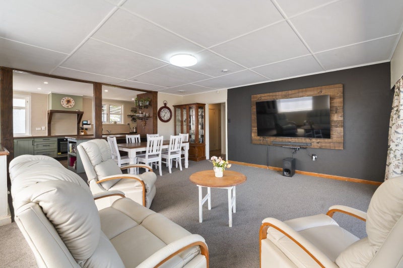 129 Tutaenui Road, Marton - Carousel 2