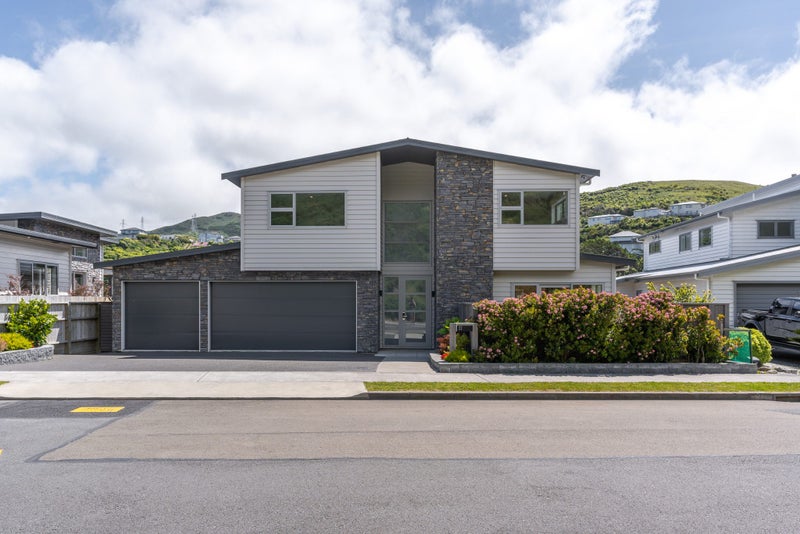 22 Farnworth Terrace, Churton Park, Wellington, Wellington - Carousel 1