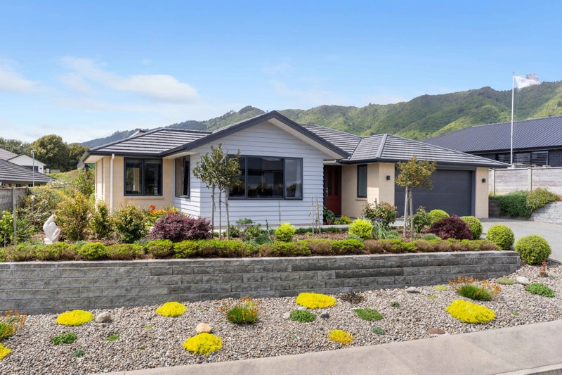 12 Morepork Drive, Waikanae, Waikanae - Carousel 2