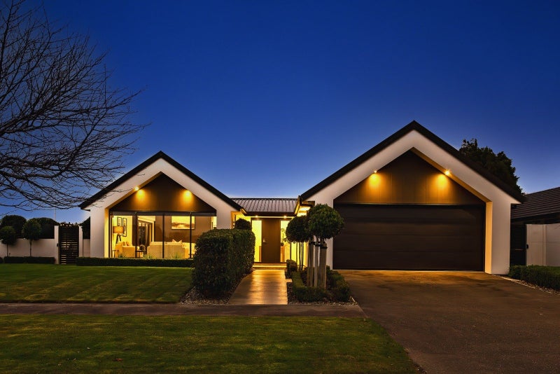 1 Lumsden Drive, Waikiwi, Invercargill - Carousel 1