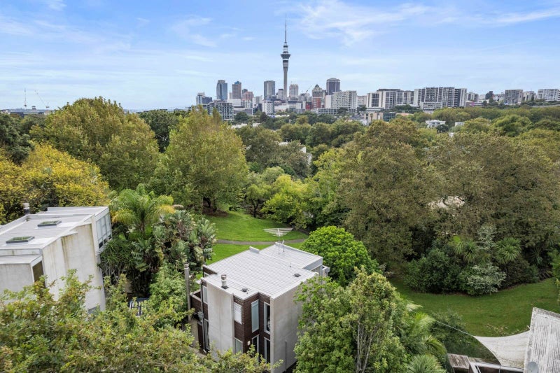 48D Anglesea Street, Freemans Bay, Auckland - Carousel 2