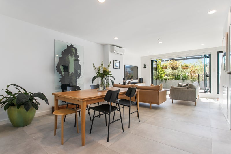 1/171 Ponsonby Road, Freemans Bay, Auckland - Carousel 1