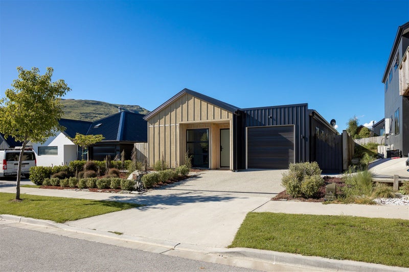 16 Crop Street, Jacks Point, Queenstown - Carousel 23