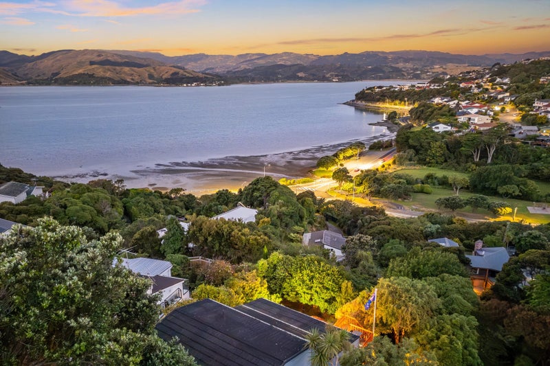 33 Oak Avenue, Paremata, Porirua - Carousel 2