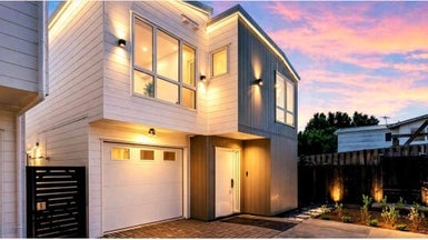 9D Juliet Avenue, Howick, Auckland - Carousel 1
