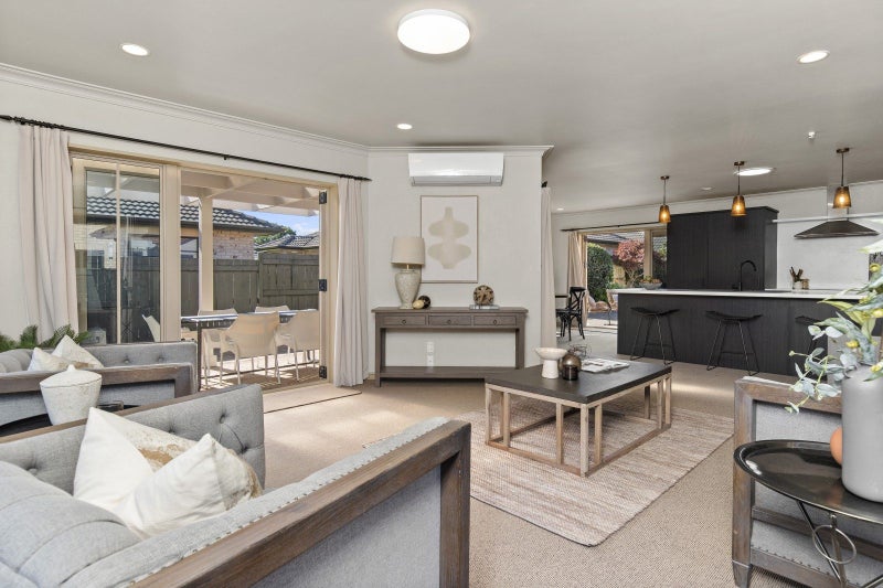 16 Elderton Avenue, Pyes Pa, Tauranga - Carousel 1