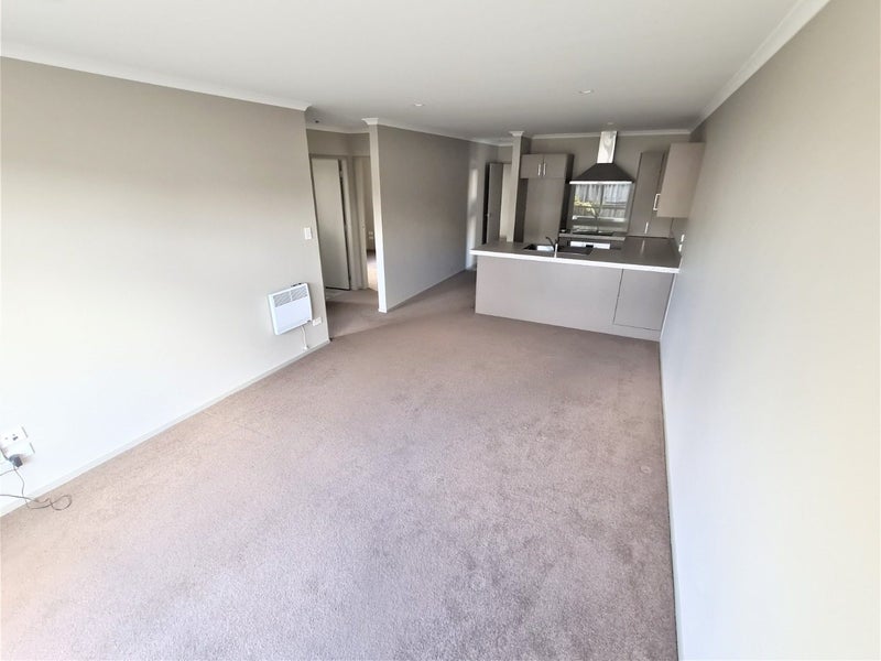 2/3 Edgecumbe Street, Whitiora, Hamilton - Carousel 2