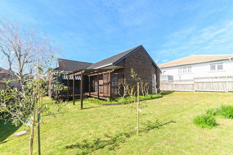 3/445 Blockhouse Bay Road, Blockhouse Bay, Auckland - Carousel 2