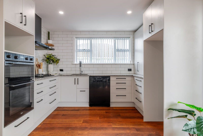 31 Tyne Street, Roslyn, Palmerston North - Carousel 2