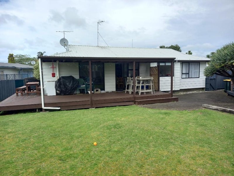 18 Justamere Place, Weymouth, Manukau City, Auckland - Carousel 2