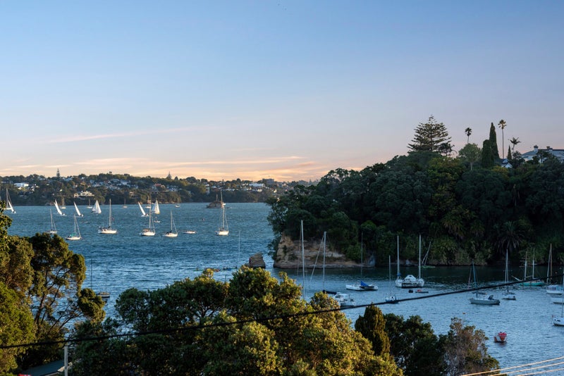 3 Council Terrace, Northcote Point, Auckland - Carousel 2