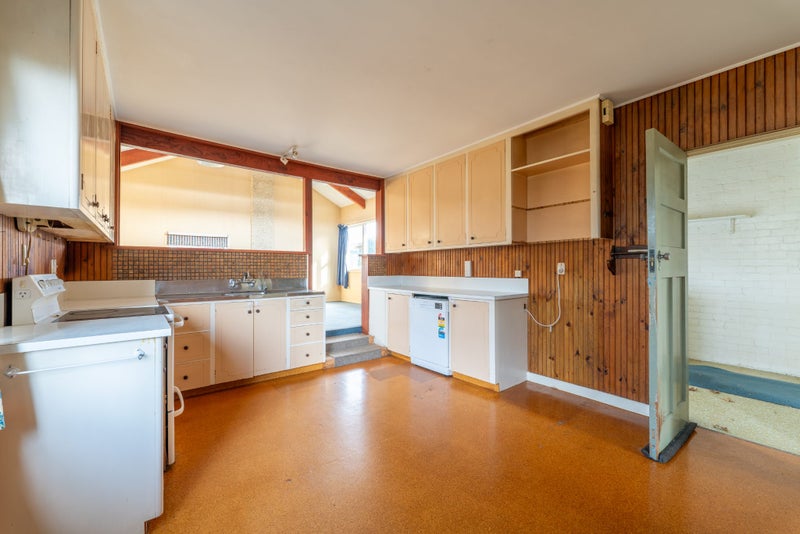 8 Orbell Street, Highfield, Timaru - Carousel 2