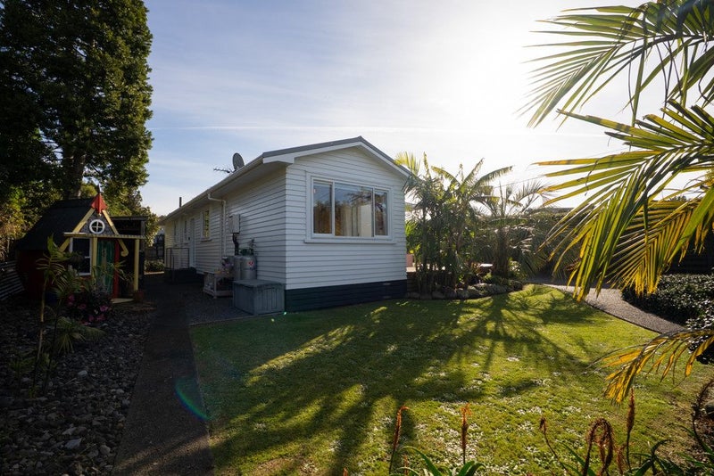 204 Ngamotu Road, Spotswood, New Plymouth - Carousel 2